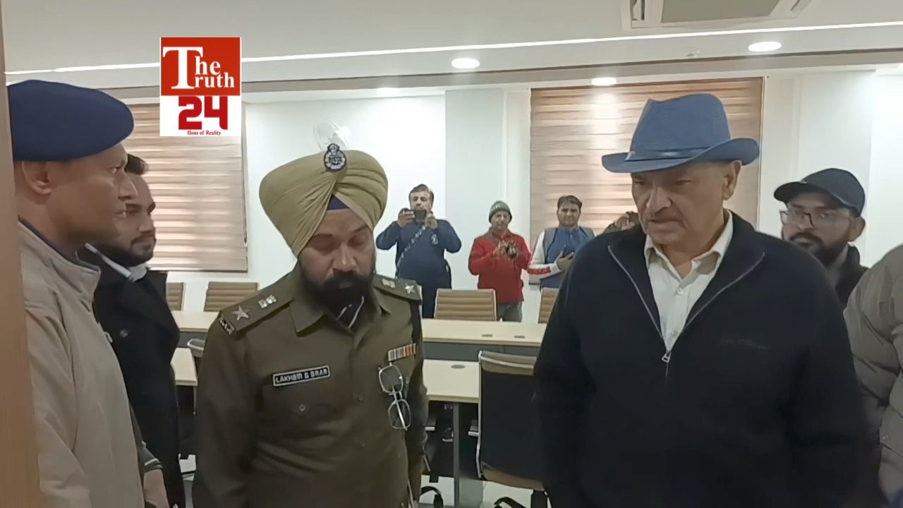 सुशील को जेल में मिला tv (4)