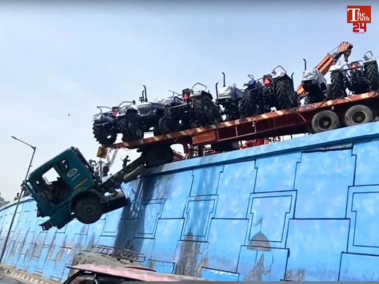 Mathura flyover accident