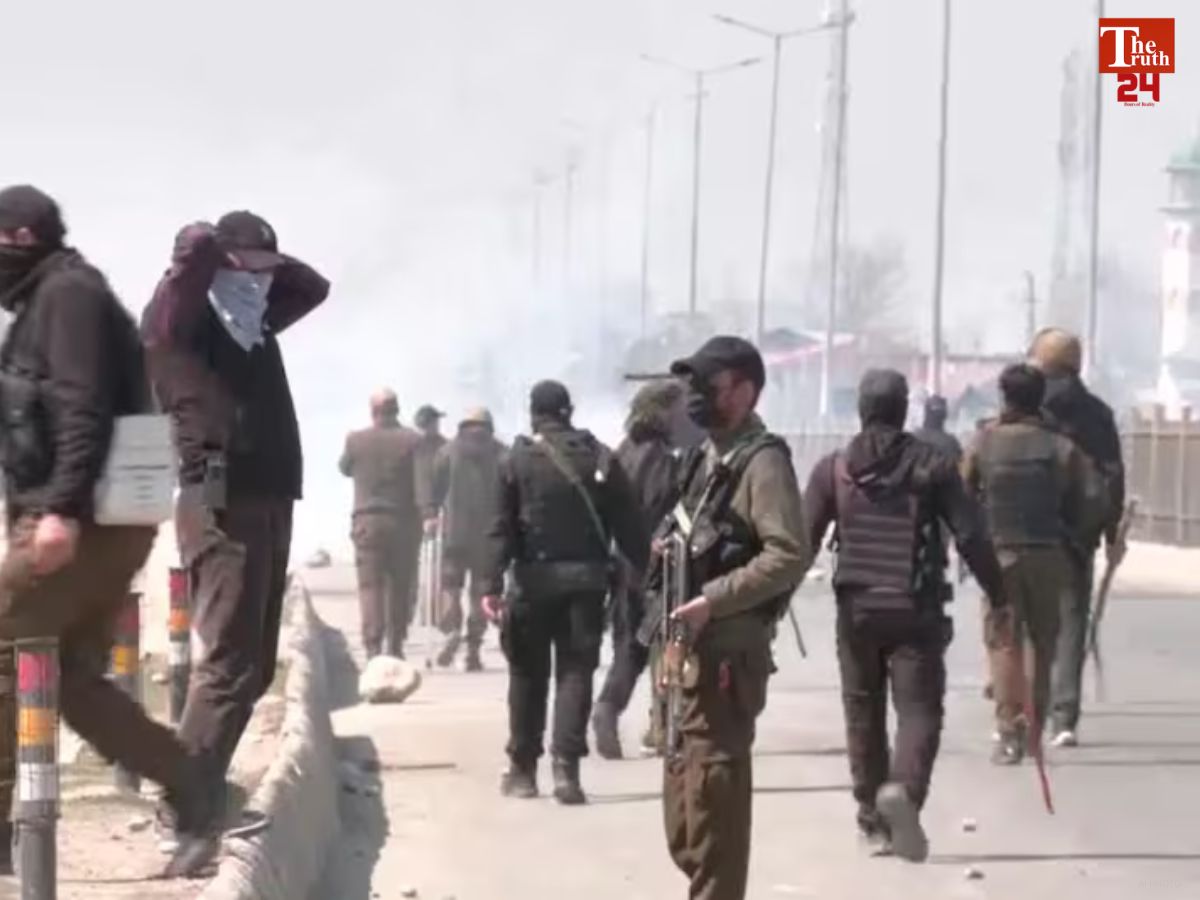 Srinagar security alert