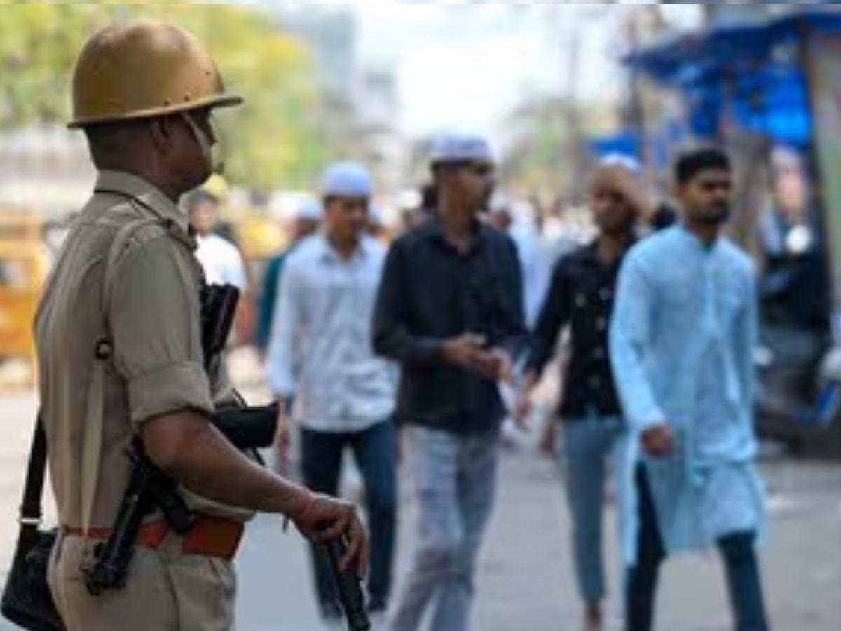 high-alert-in-up-for-alvida-jumma-nazag-dgp-issued-strict-instruction-to-police-officers