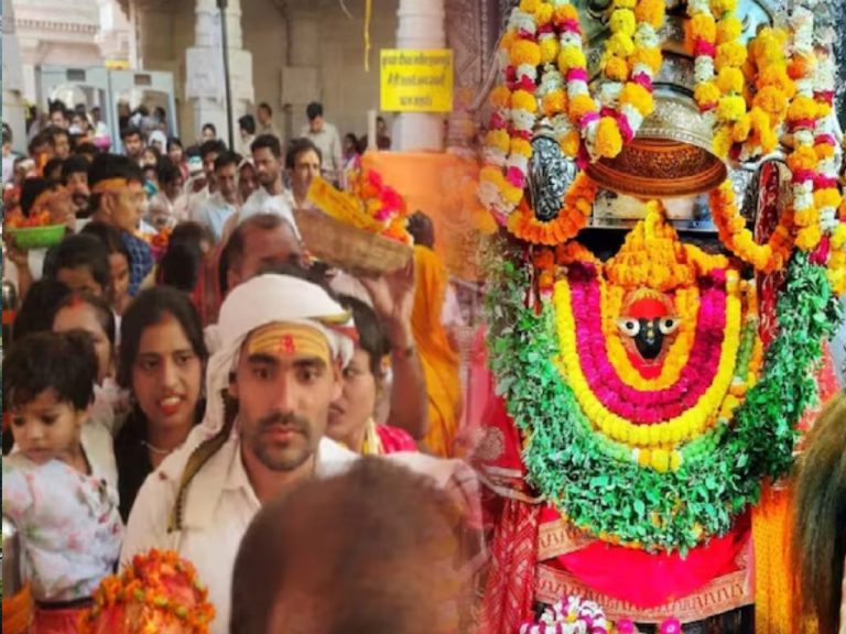 chaitra-navratri-day-8-goddess-mahagauri-pooja-maa-vindhyavasini-in-vindhyachal-mandir-mirzapur