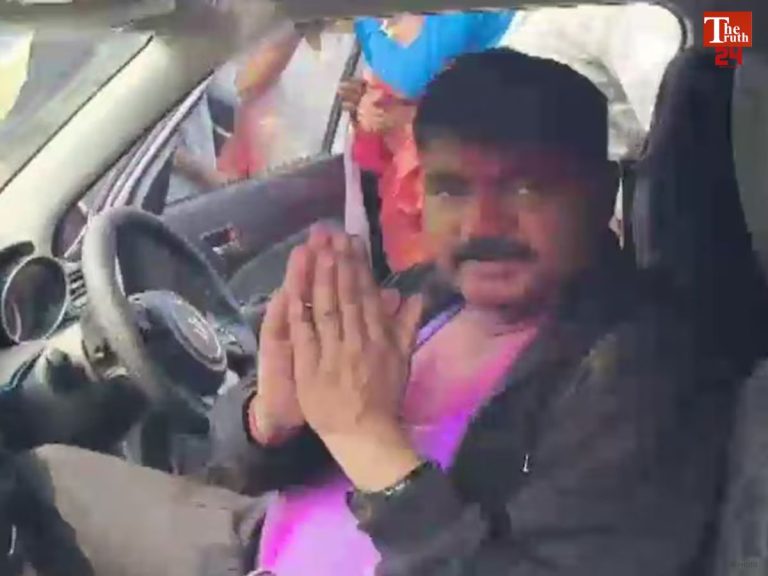 shahjahanpur drunk sub inspector