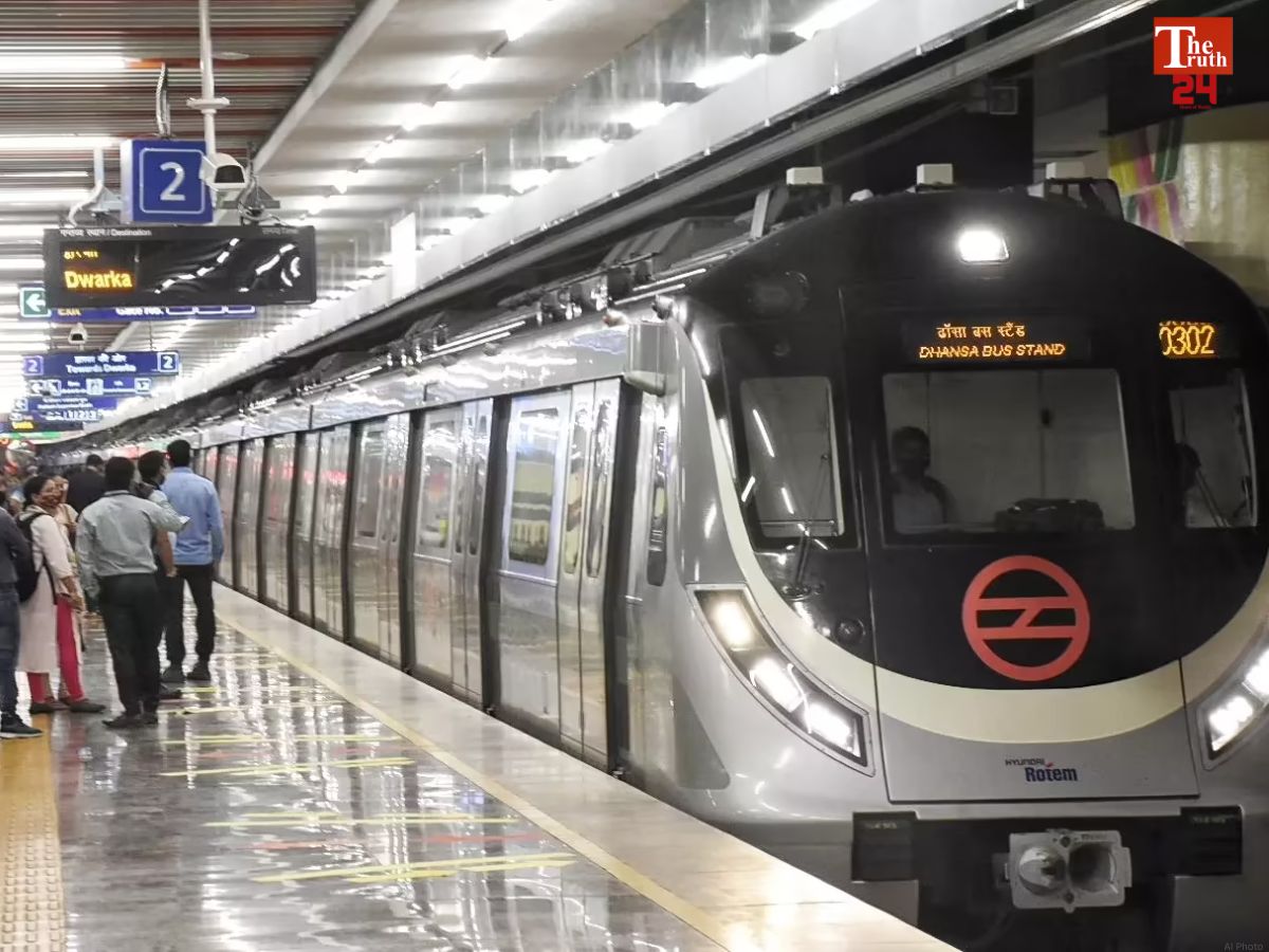 Delhi metro timing extended