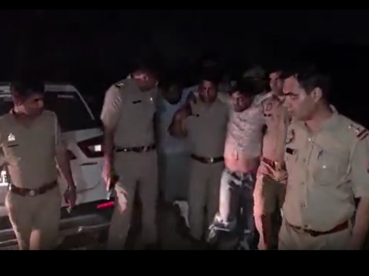 Bulandshahr triple murder case 2 accused escaping from police custody arrested in encounter