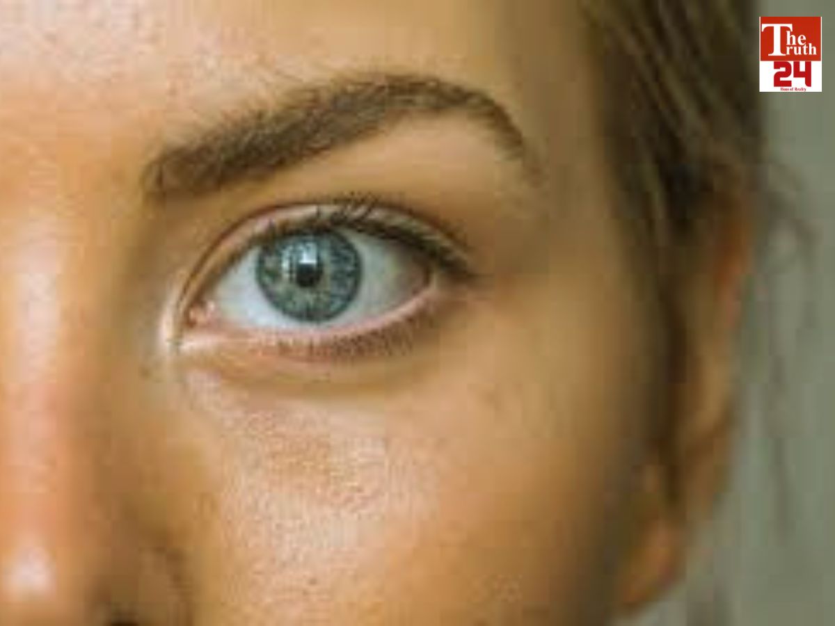 floaters eyes serious eyeproblem symptoms and warning