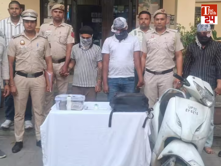 robbery-case-son-and-friends-arrested-delhi-laxmi-nagar-case