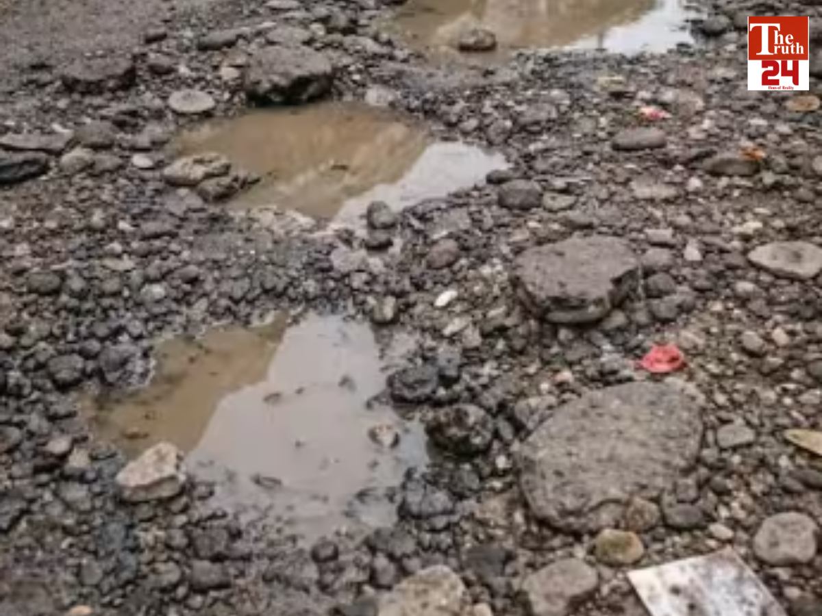 youth beaten teeth broken viral kanpur news