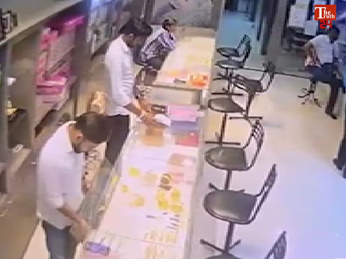Raipur jewellery theft