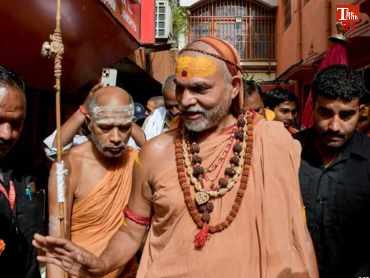 Swami Avimukteshwaranand Saraswati