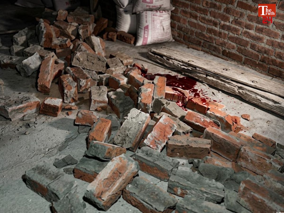 wall collapse Moradabad