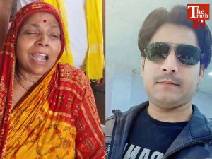 Bharat Tiwari Mother