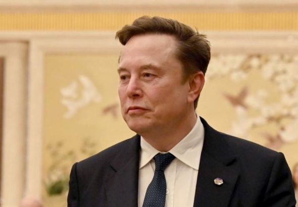 Cover Img - Harshita - Elon Musk Becomes Worlds First Trillionaire