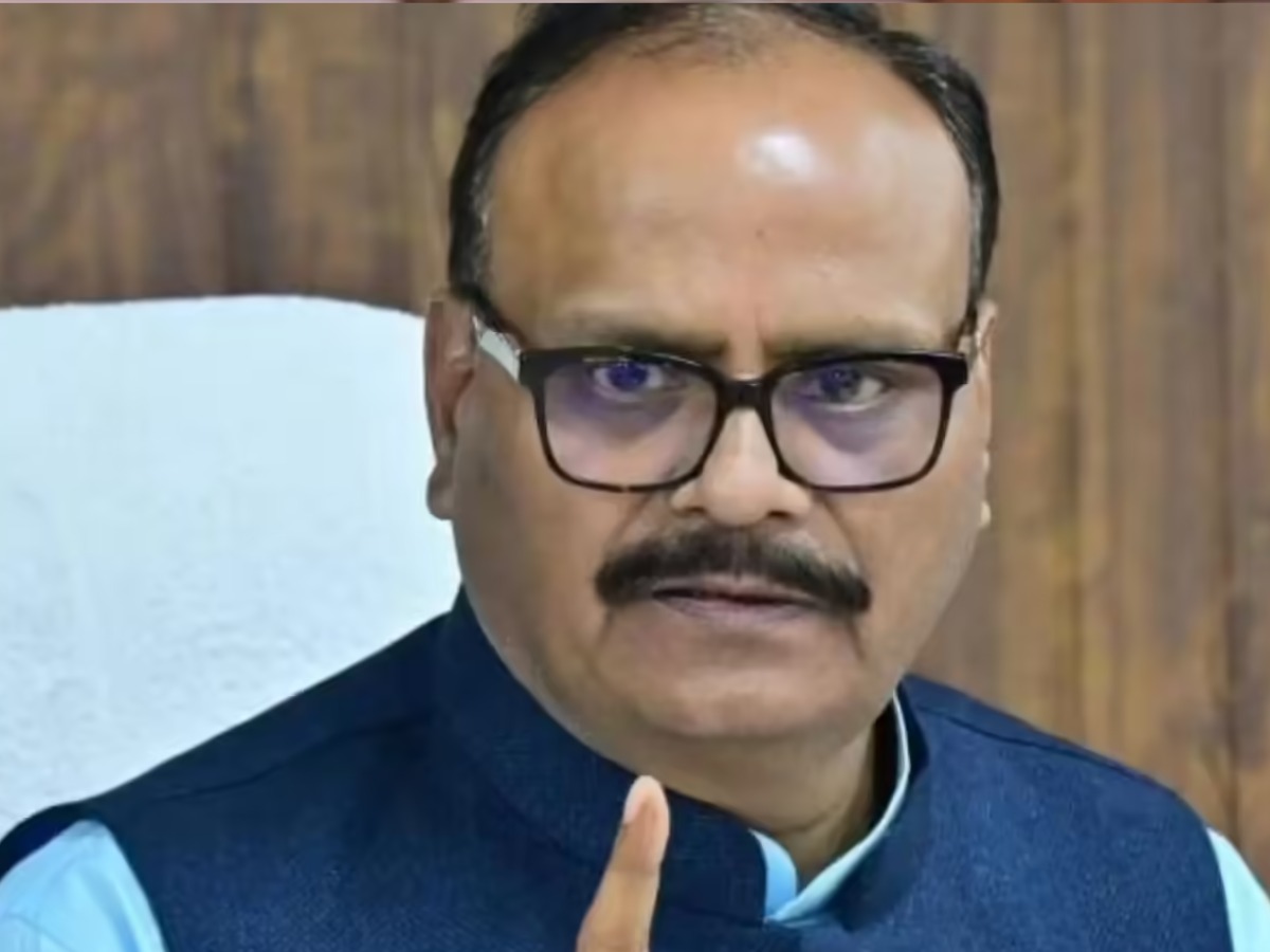 up Deputy CM Brajesh Pathak target sp and congress in barabanki