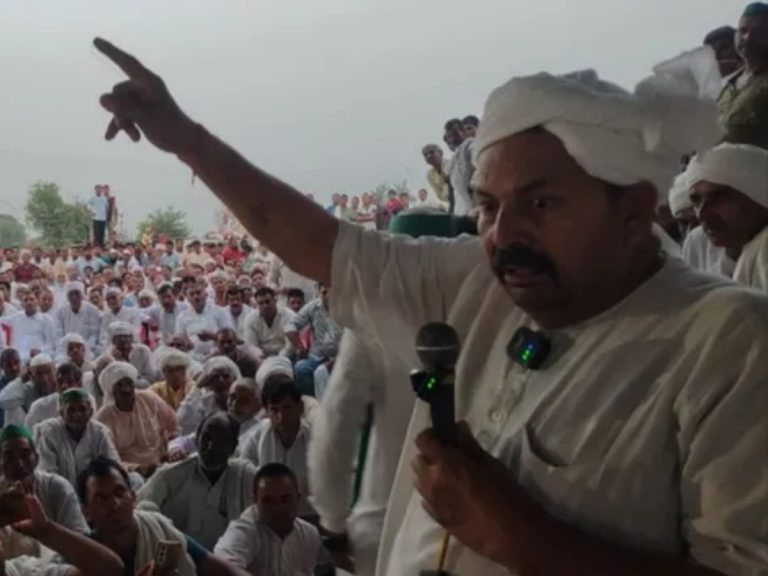 Naresh Tikait warning over delhi dehradun corridor cut in bagpat Set deadline 18 june