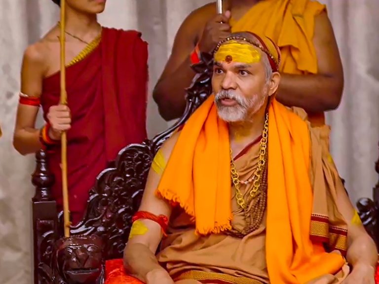 prayagraj relief for Shankaracharya Swami Avimukteshwaranand and his disciples GRP filed final report