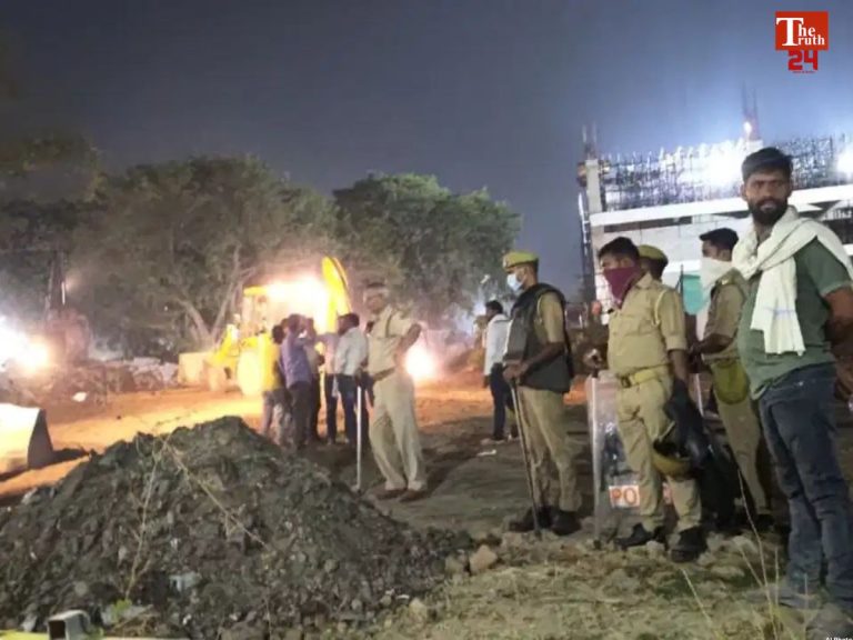 ajgaib shaheed mosque demolished