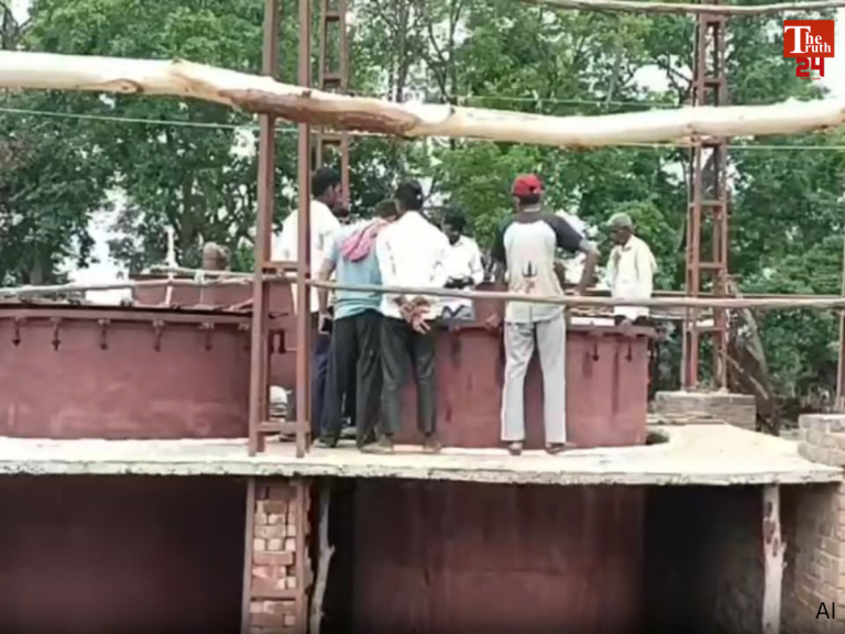 badaun mentha plant tank incident 2 brothers dead by toxic gas and one injures