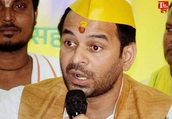 tej pratap yadav targets khesari lal over support to khan sir coaching