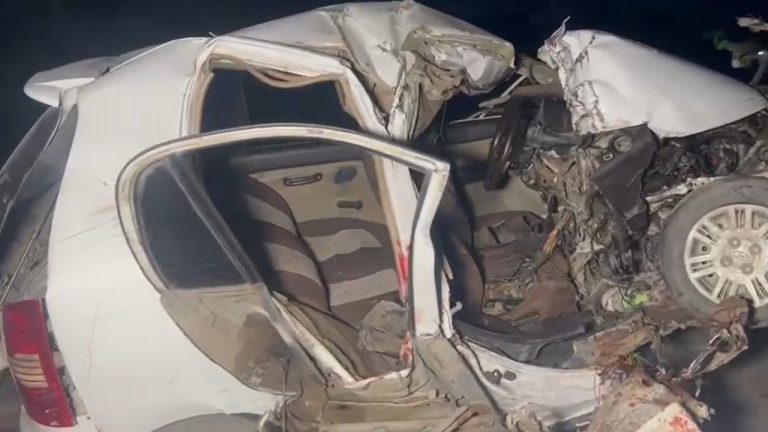 road accident in baghpat on Delhi-Saharanpur Highway two died on spot