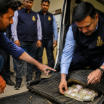 cbi officer accused of stealing one lakh during raid