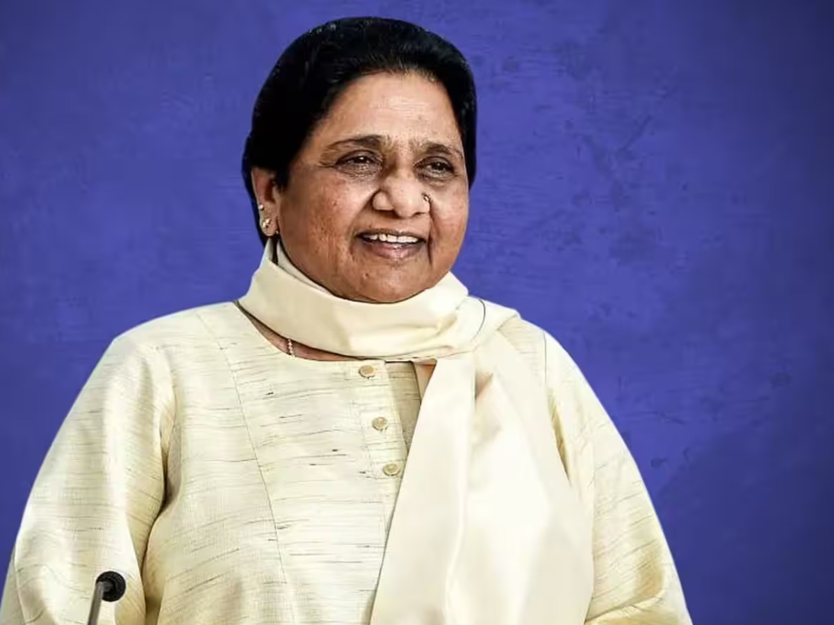 mayawati target akhilesh yadav